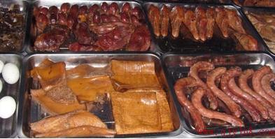 掌握地道鹵味，掘金長沙小吃市場——湖南食為天小吃培訓學校專業鹵菜技術傳授